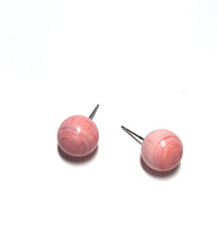 Load image into Gallery viewer, Light Pink Marbled Ball Stud Earrings