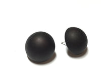Load image into Gallery viewer, Black Frosted Retro Button Stud Earrings