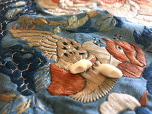 Load image into Gallery viewer, Cream Vintage Lucite Clog Stud Earrings