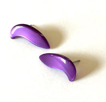 Load image into Gallery viewer, Deep Purple Moonglow Paisley Swish Stud Earrings