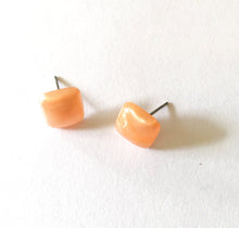 Load image into Gallery viewer, Peach Enamel Flat Square Stud Earrings