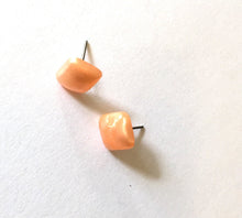 Load image into Gallery viewer, Peach Enamel Flat Square Stud Earrings