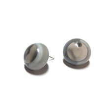 Load image into Gallery viewer, Grey and Smoke Retro Button Stud Earrings