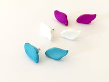 Load image into Gallery viewer, Violet Lucite Feather Stud Earrings