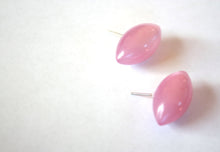 Load image into Gallery viewer, Tulip Pink Moonglow Pod Stud Earrings