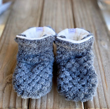 Load image into Gallery viewer, Classic Style Booties 4-5T - 7.5" Sole Ready to Ship