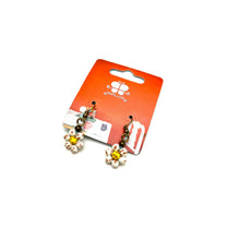 Load image into Gallery viewer, Ceramic Daisy Earring