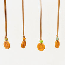Load image into Gallery viewer, Aromatherapy Medallion Necklace