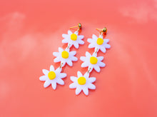 Load image into Gallery viewer, Daisy Dangle Earrings