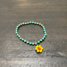 Load image into Gallery viewer, Ceramic Daisy Bracelet
