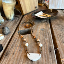 Load image into Gallery viewer, Luna Necklace