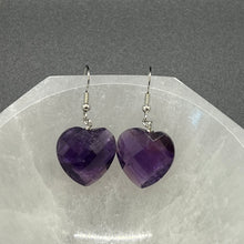 Load image into Gallery viewer, Amethyst Dreamy Heart Earrings