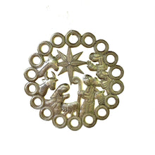 Load image into Gallery viewer, Circle Nativity Wall Hanging