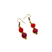 Load image into Gallery viewer, Tap Tap Earrings