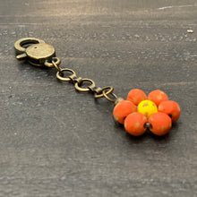 Load image into Gallery viewer, Ceramic Daisy Keychain