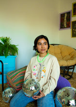 Load image into Gallery viewer, Green Pastel Flower Necklace