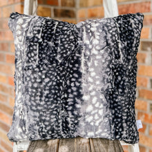 Load image into Gallery viewer, Finished 20x20 Pillow Cover with Invisible Zipper