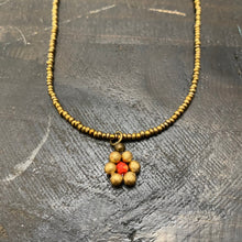 Load image into Gallery viewer, Ceramic Daisy Necklace