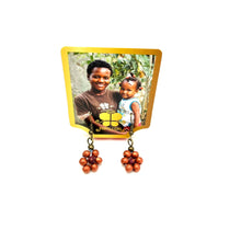 Load image into Gallery viewer, Ceramic Daisy Earring
