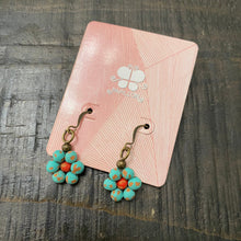 Load image into Gallery viewer, Ceramic Daisy Earring