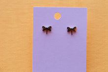 Load image into Gallery viewer, Tiny dragonfly