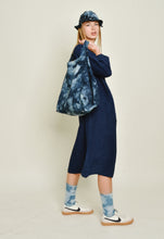 Load image into Gallery viewer, Giant Tote Bag