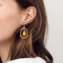 Load image into Gallery viewer, Inline Orange Jade Drop Golden Earrings