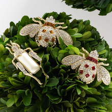 Load image into Gallery viewer, Jeweled insect clip set