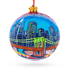 Load image into Gallery viewer, Brooklyn Bridge, New York Glass Ball Christmas Ornament 4 Inches