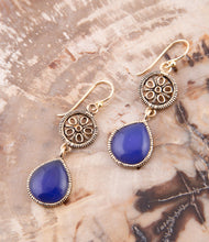 Load image into Gallery viewer, Lace Blue Agate Drop Golden Earrings