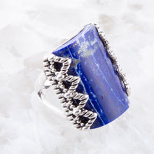 Load image into Gallery viewer, Blue Lapis Slice and Sterling Silver Ring