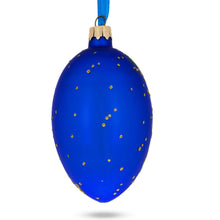 Load image into Gallery viewer, Jesus Carrying The Cross Glass Egg Ornament 4 Inches