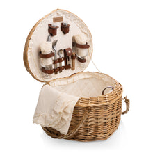 Load image into Gallery viewer, Heart Picnic Basket