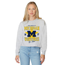 Load image into Gallery viewer, University of Michigan Stars Crewneck