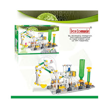 Load image into Gallery viewer, Functioning Claw with Air Pressure Construction Model Kit (807 Pieces)