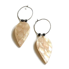 Load image into Gallery viewer, Shell Quilted Glow Resin Gun Metal Hoop Earrings