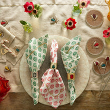 Load image into Gallery viewer, Sparkle bee coasters