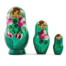 Load image into Gallery viewer, Set of 3 Deep Green Dress Wooden  Nesting Dolls 3.5 Inches