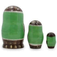 Load image into Gallery viewer, Set of 3 Hedgehogs with Apples Wooden Nesting Dolls 4 Inches