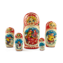 Load image into Gallery viewer, Set of 5 Dancing Couple in Winter Village Nesting Dolls 6.5 Inches