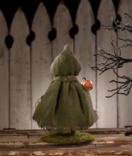 Load image into Gallery viewer, Smiling Susie Pumpkin | Halloween Decor | Bethany Lowe