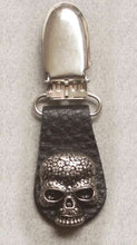 Load image into Gallery viewer, J122-11 Boot Clips Skull
