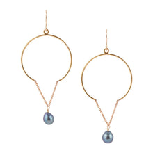 Load image into Gallery viewer, Pearl and Bronze Chain Earrings