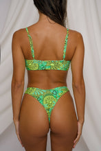 Load image into Gallery viewer, Kiwi Crete Top