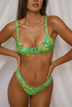 Load image into Gallery viewer, Kiwi Isla Top