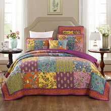 Load image into Gallery viewer, Tache Cotton Bohemian Carnival Garden Quilted Patchwork Bedspread Set (JHW-676)