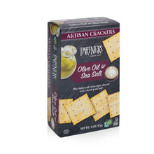 Load image into Gallery viewer, Pico Lunch Basket with Gourmet Gift Pack