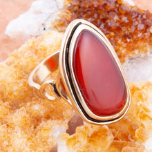 Load image into Gallery viewer, Orange Carnelian Golden Statement Ring