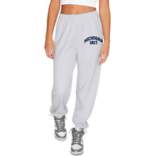 Load image into Gallery viewer, University of Michigan Established Sweatpants
