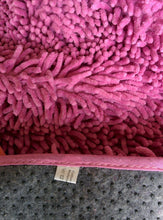 Load image into Gallery viewer, Tache Cotton Chenille Hot Pink Shag Area / Bathroom Rug (MATP)